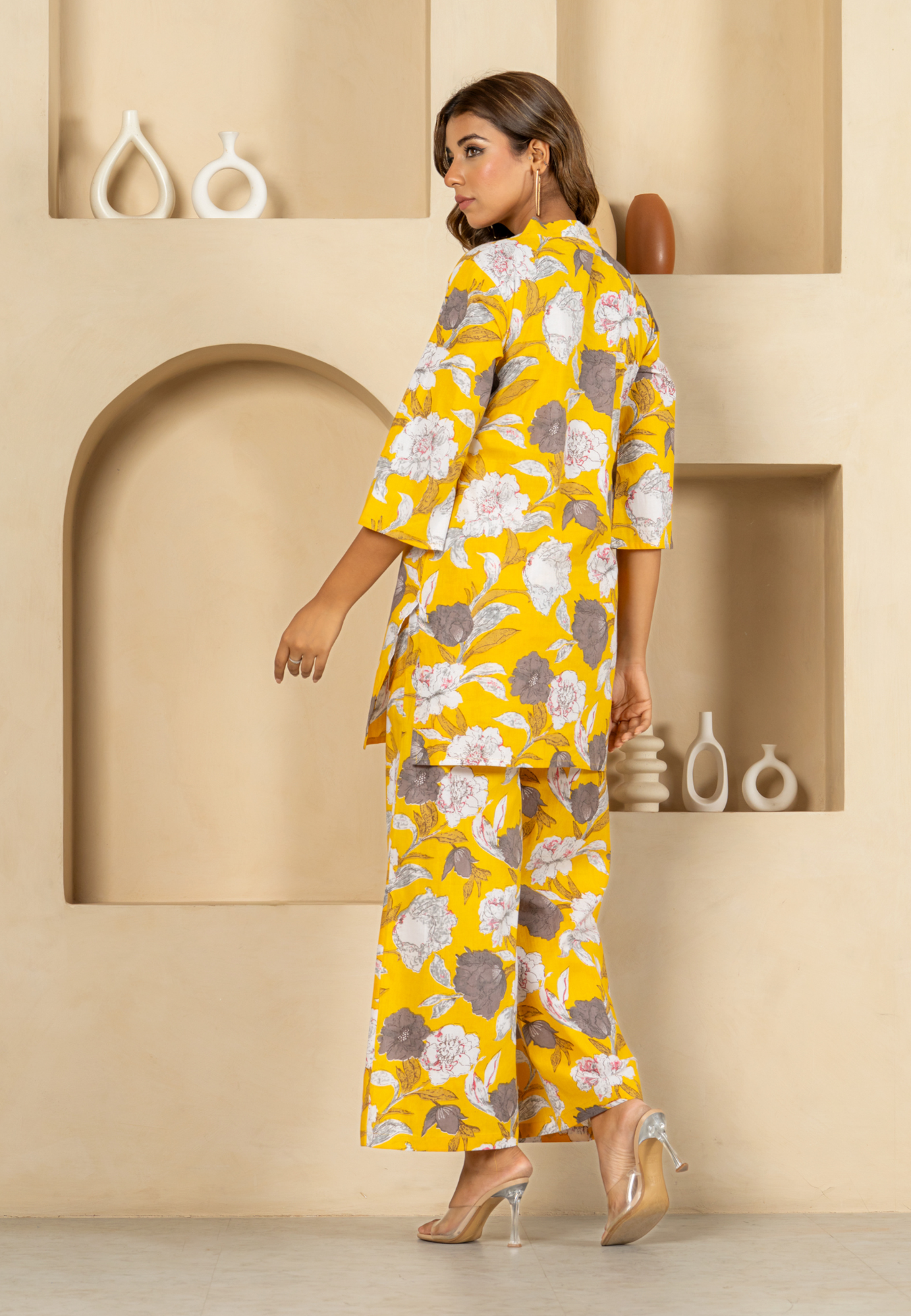 Daisy Delight V-neck Cotton Co-Ord Set